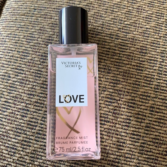 Victoria's Secret Other - NWT VICTORIA’S SECRET Love